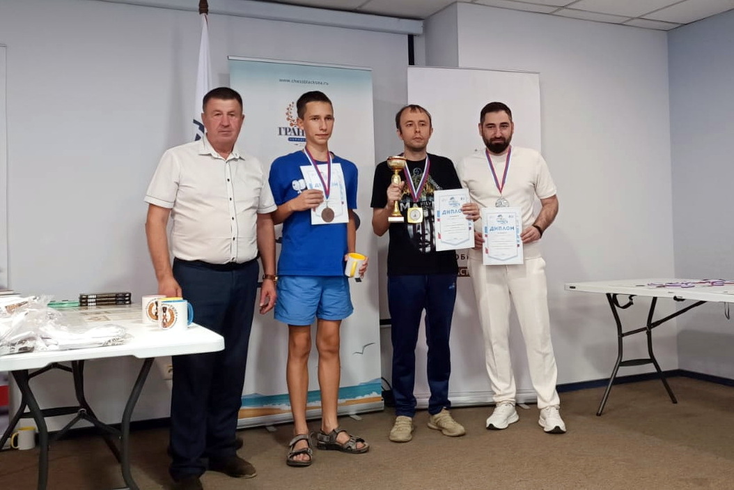 Ivan Khvorost became the bronze medalist of the Russian Grand-Prix blitz stop “The waltz of Sebastopol”